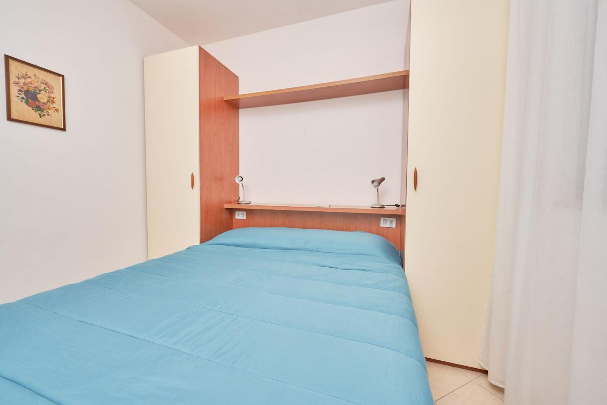 Pineta Azzurra Aparthotel *
