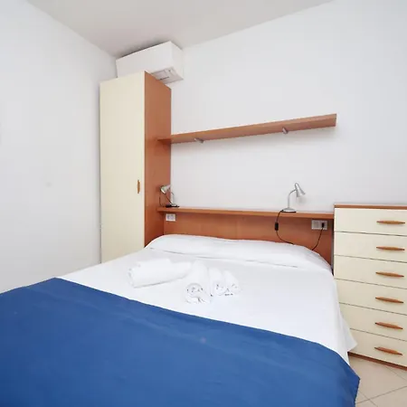 Pineta Azzurra Aparthotel Marina di Grosseto Buitenkant foto