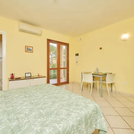 Pineta Azzurra Aparthotel Marina di Grosseto Buitenkant foto